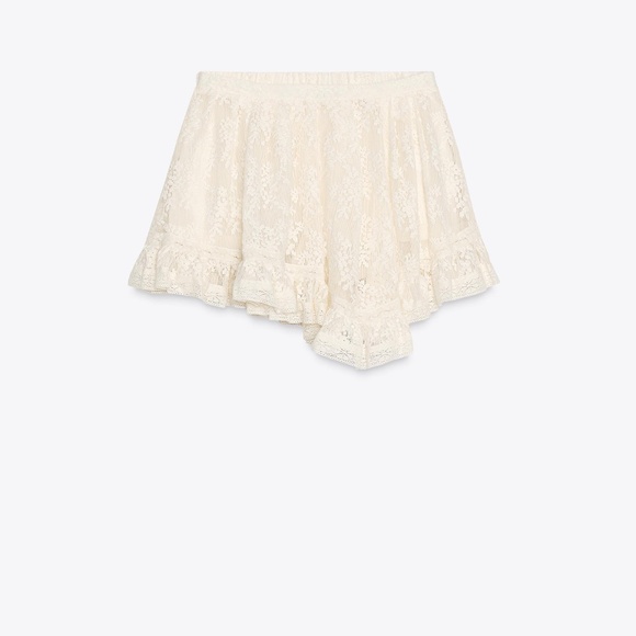 ZARA LACE SET - Picture 6 of 8